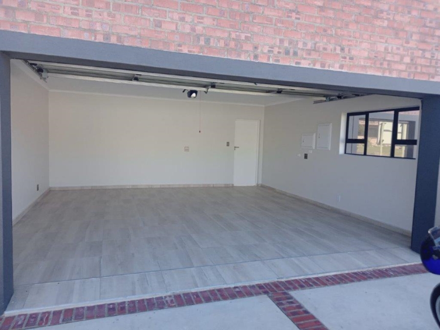 4 Bedroom Property for Sale in Aston Bay Eastern Cape